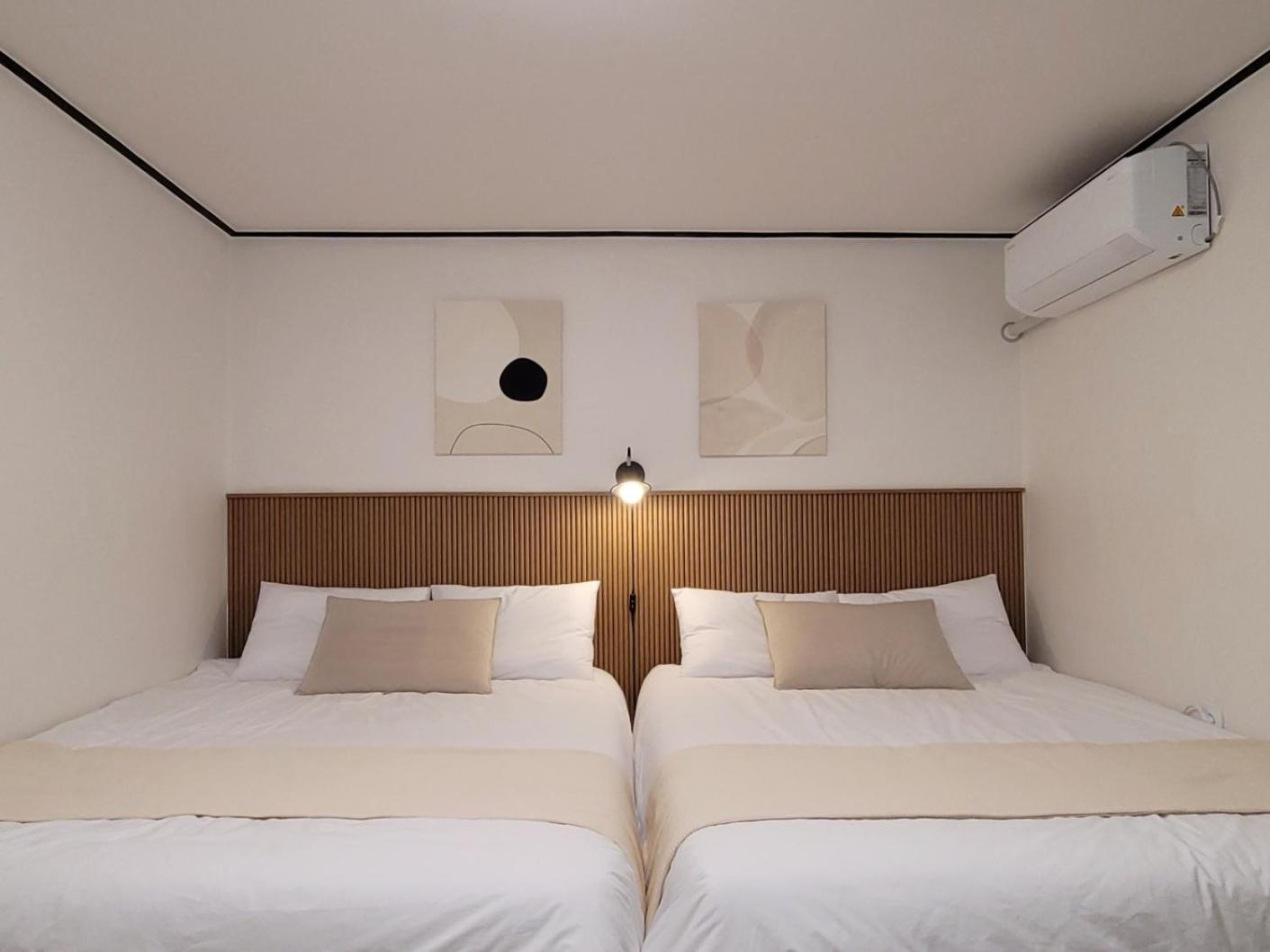 On Stay, In Seoul